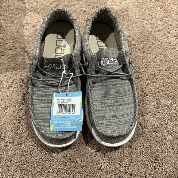 Hey Dude Wally Youth size Y2-Y3 linen stone color (light grey) - Picture 1 of 6